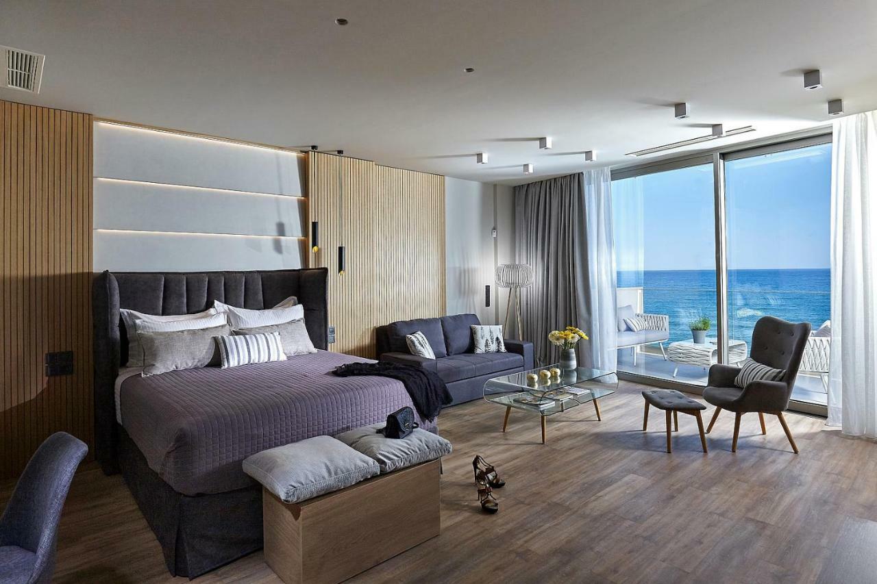 Seafront Apartments By Myseasight Hersonissos  Exterior photo